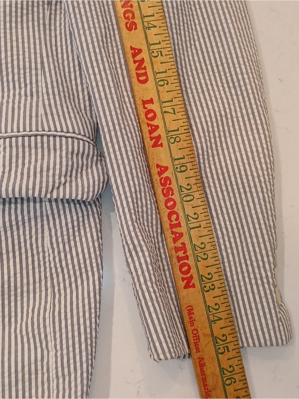 Classic Men's Seersucker Blazer in Cream & Navy Stripe, cotton